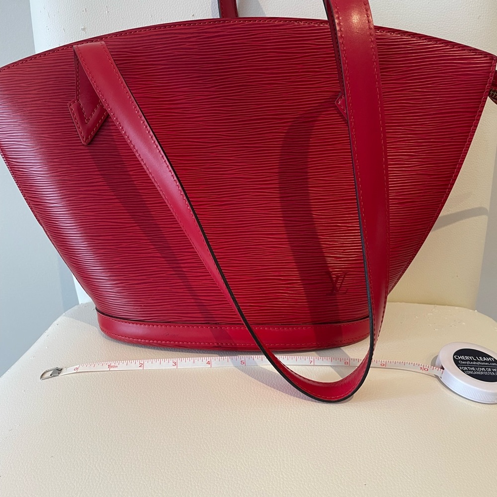💯 authentic Louis Vuitton bag Made in France